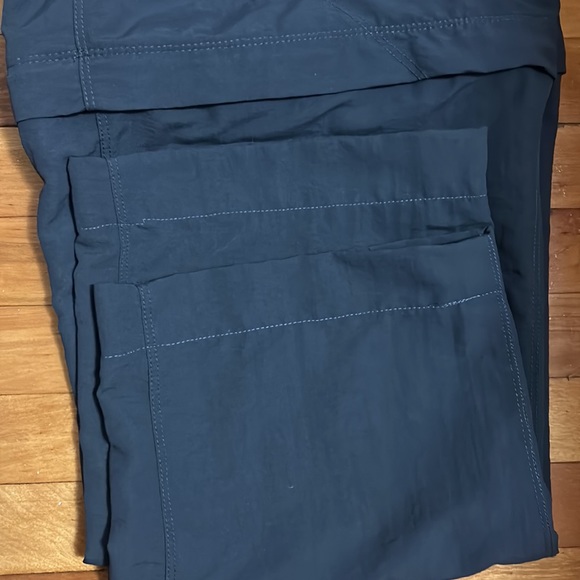 SOLD Bundle 2 The North Face Convertible Pants for Men.Size Large - Picture 2 of 6